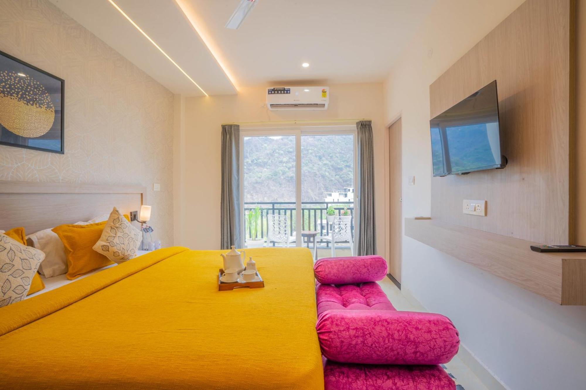 Perfectstayz Alpine Near Laxman Jhula Rishikesh Exterior photo