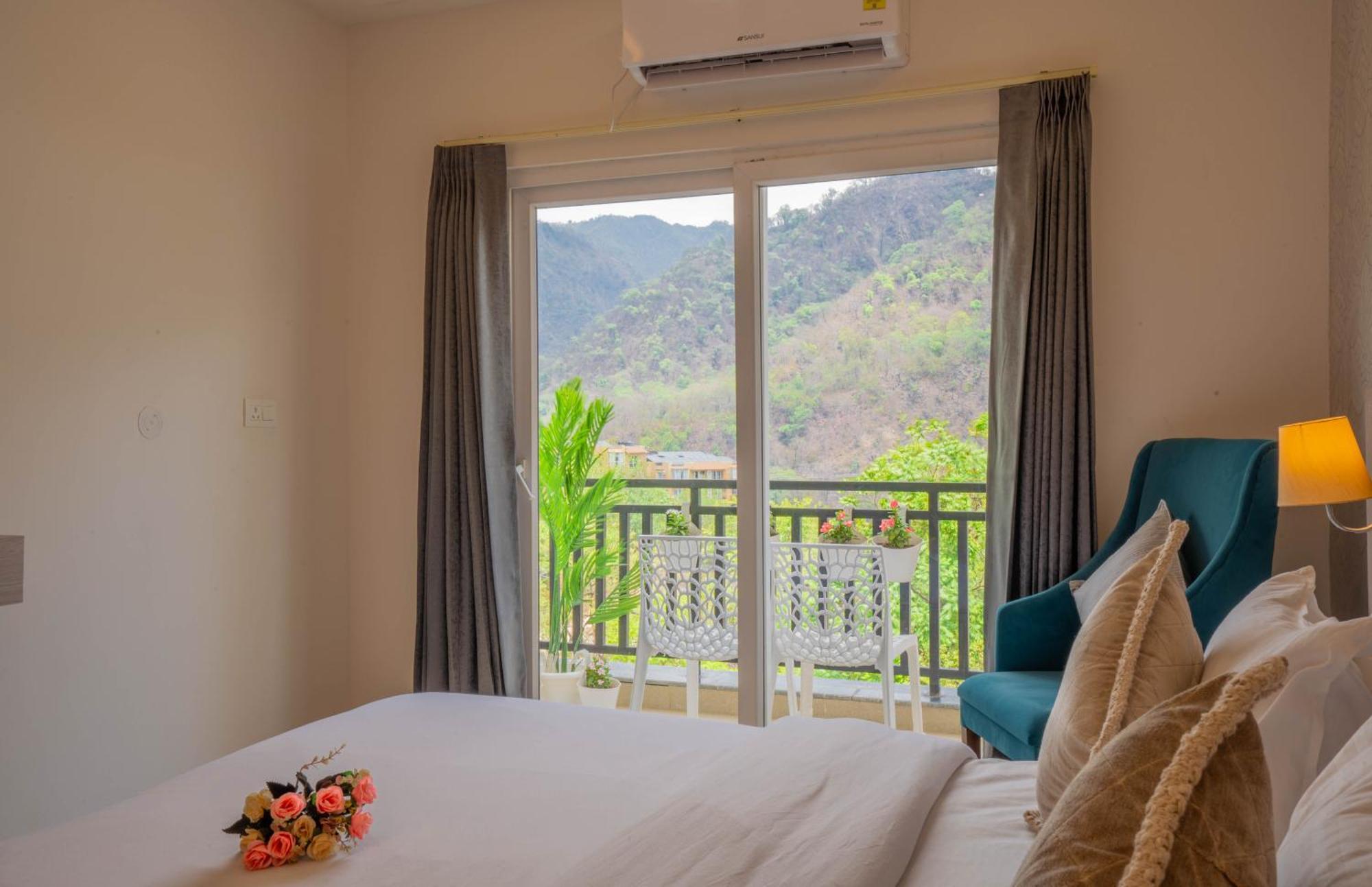 Perfectstayz Alpine Near Laxman Jhula Rishikesh Exterior photo