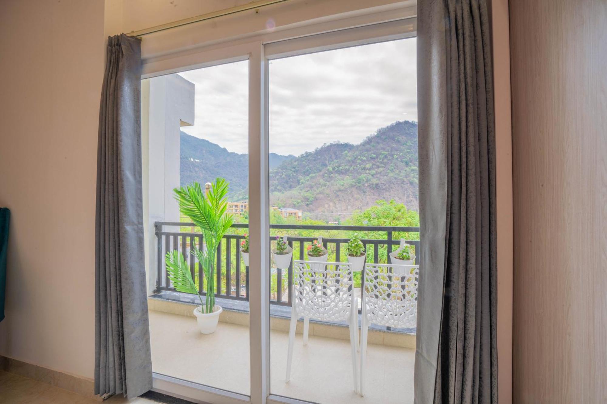 Perfectstayz Alpine Near Laxman Jhula Rishikesh Exterior photo
