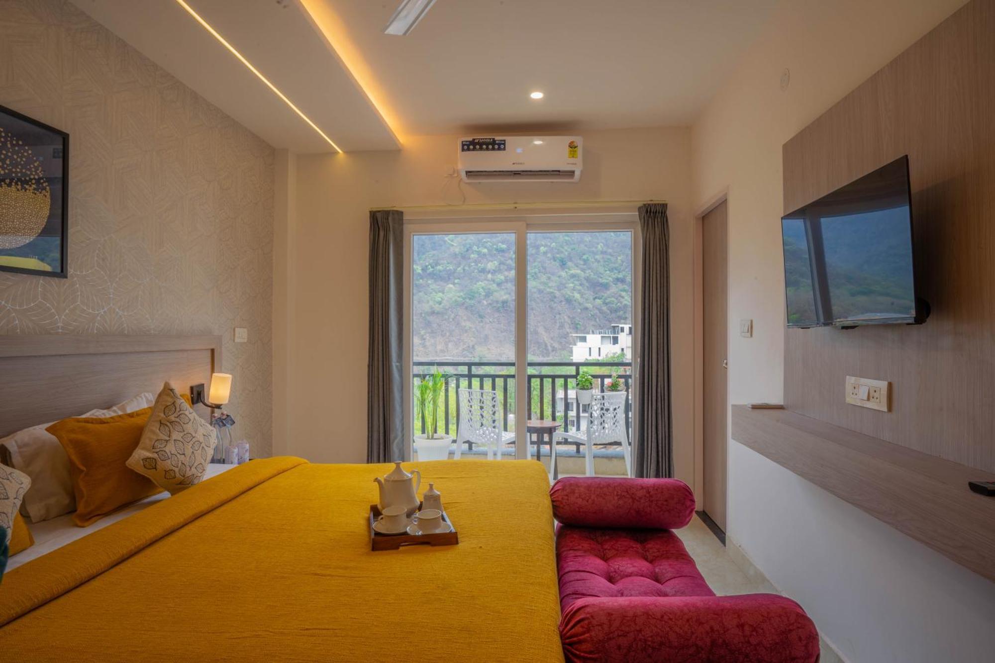 Perfectstayz Alpine Near Laxman Jhula Rishikesh Exterior photo